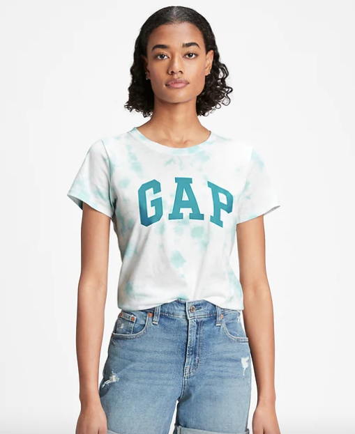 gap logo tee